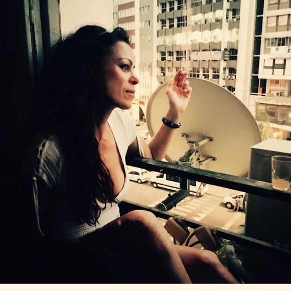 Meet your Posher, Gina - Picture 3 of 3